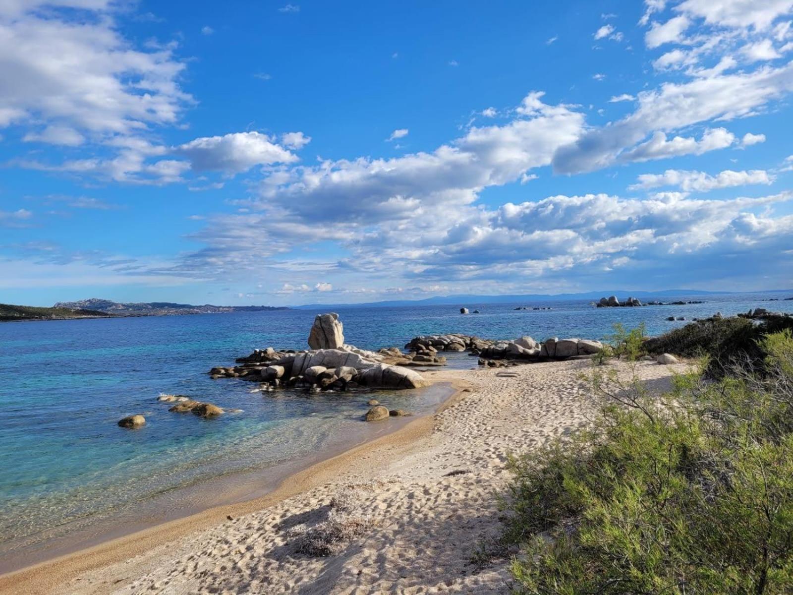Argiale - Arghjale Villa ฟิการี ภายนอก รูปภาพ